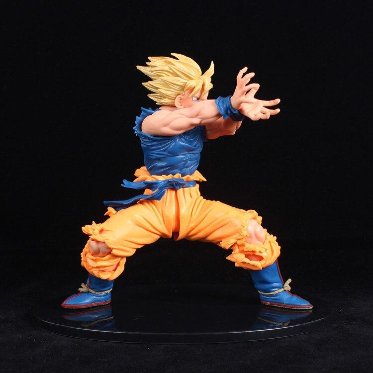 Figurine Dragon Ball Z - Goku Kamehameha