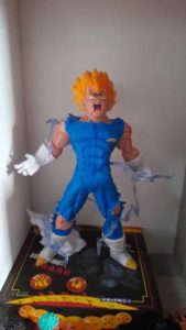 Figurine Dragon Ball Vegeta Explosion photo review