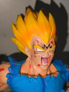 Figurine Dragon Ball Vegeta Explosion photo review