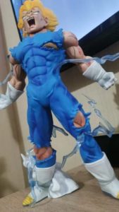 Figurine Dragon Ball Vegeta Explosion photo review