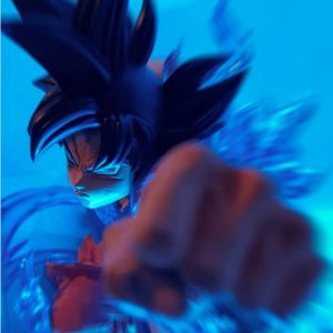 Figurine Collector Goku Ultra Instinct