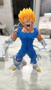 Figurine Dragon Ball Vegeta Explosion photo review