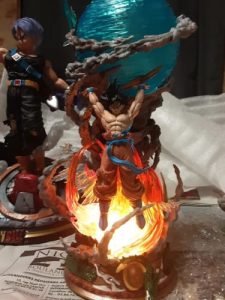 Figurine Dragon Ball Goku Genkidama photo review