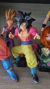 Figurine DBZ Goku Super Saiyan 4 photo review