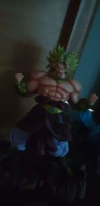 Figurine DBZ Broly Légendaire photo review