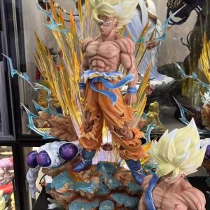 Figurine Collector Goku Freezer