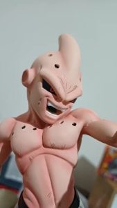 Figurine Dragon Ball Kid Buu Boxeur photo review