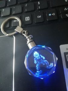 Porte-Clef Dragon Ball Goku SSJ1 Cristal photo review