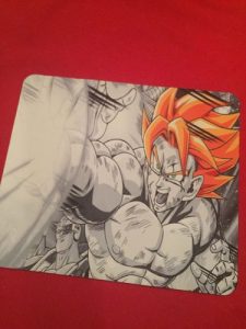 Tapis de Souris Dragon Ball Goku Saiyan (MOYEN) photo review