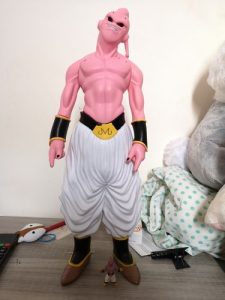 Figurine DBZ Majin Buu Géante photo review