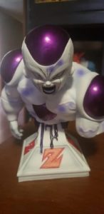 Figurine Dragon Ball Freezer Buste Coupé photo review