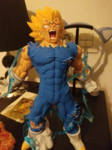 Figurine Dragon Ball Vegeta Explosion photo review