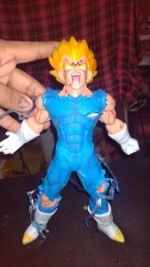 Figurine Dragon Ball Vegeta Explosion photo review