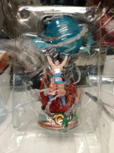 Figurine Dragon Ball Goku Genkidama photo review