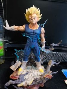 Figurine Dragon Ball Majin Vegeta Électrique photo review