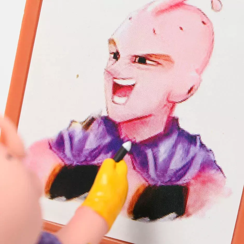 Figurine Dragon Ball Majin Buu Peintre – Image 4