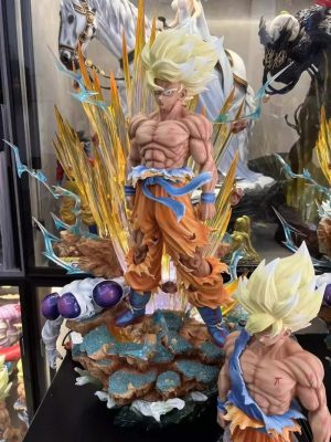 Figurine Collector Goku Freezer