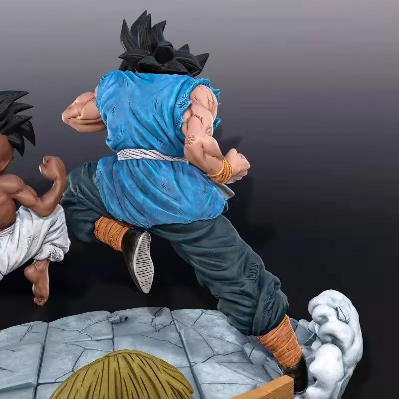 Goku Figurine